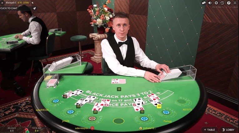 Khác biệt giữa đánh bài Blackjack một và nhiều người chơi 2 Lựa chọn giữa Blackjack một người chơi và nhiều người chơi
